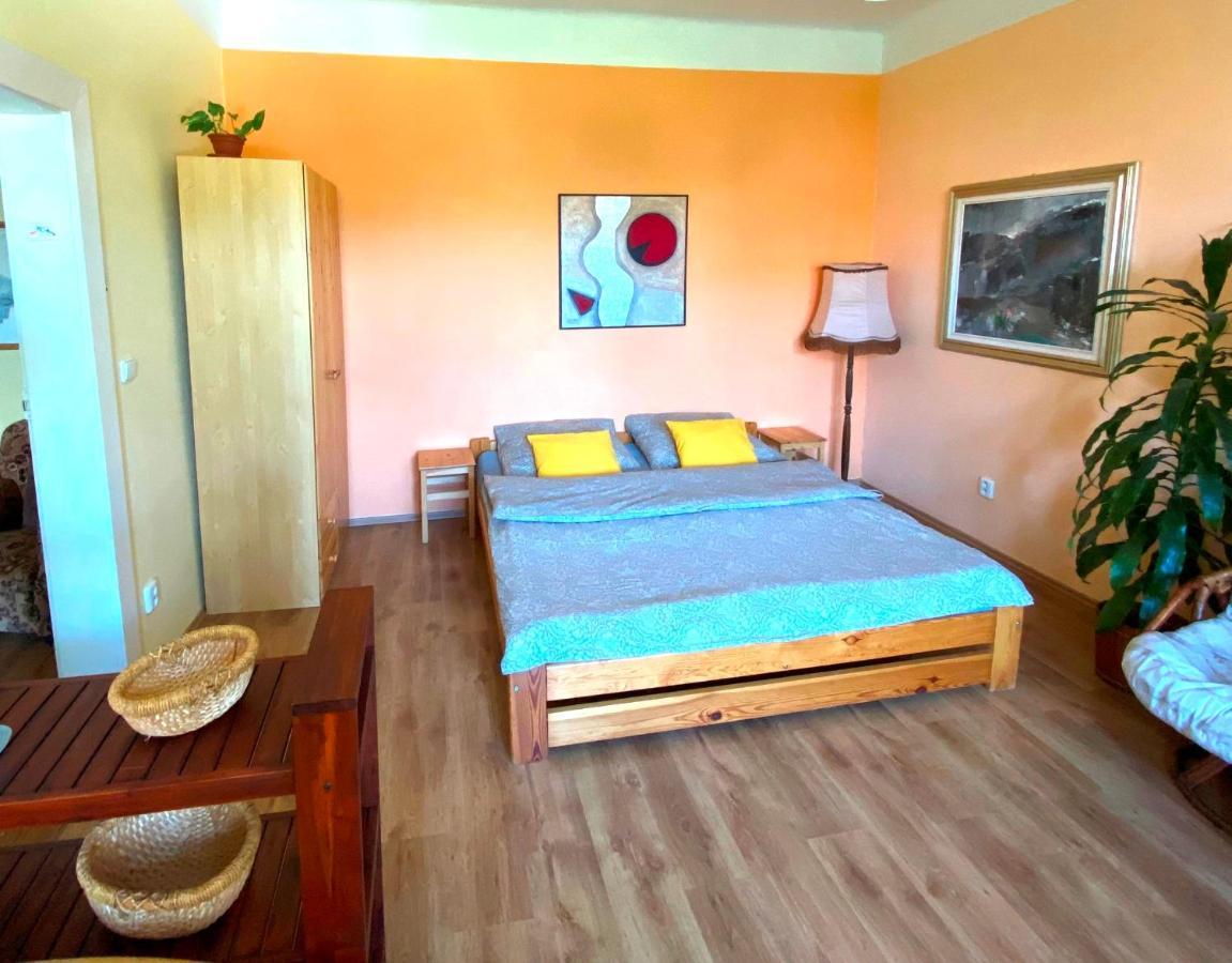 Apartman Flora Olomouc Extérieur photo